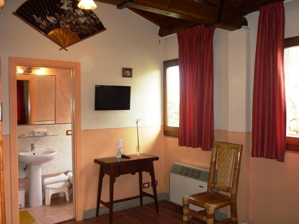 B&B Casale Ginette Incisa in Val d'Arno Habitación foto